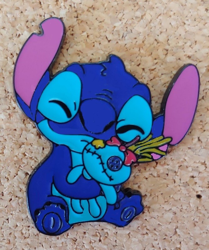 Fantasy Pin Disney Character Stitch Holding Scrump