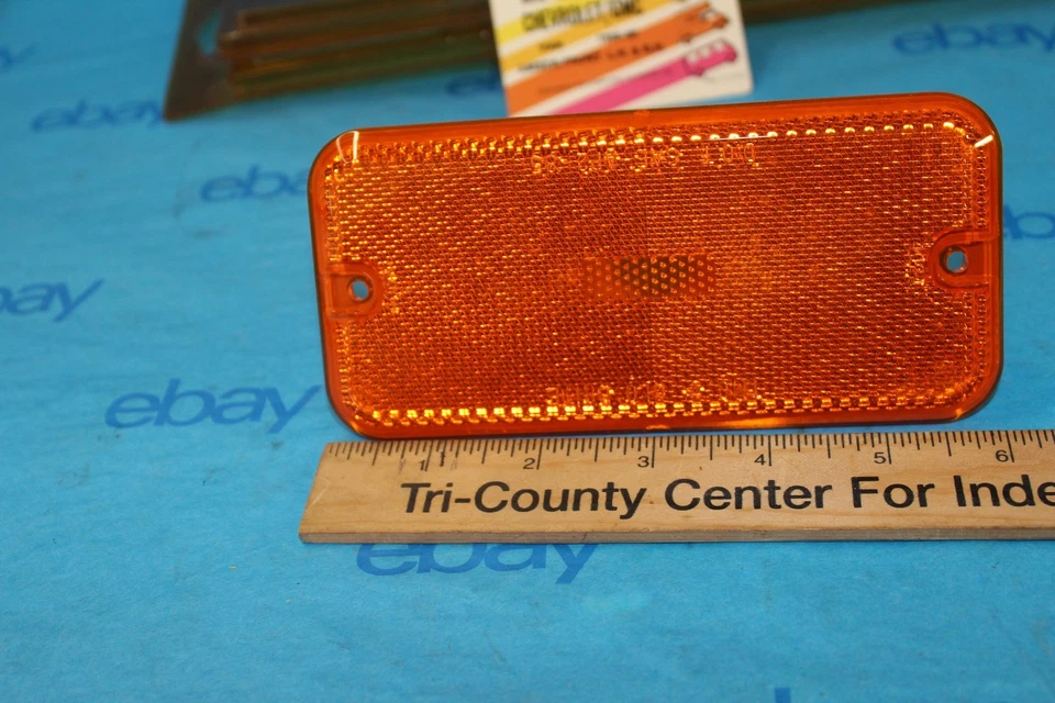 Nuevo de Lote Antiguo Glo-Brite #402-1 GM#915489 LH RH Lámpara Marcadora Lateral Ámbar Chevy GMC Van 1985-8 Foto 4 de 4