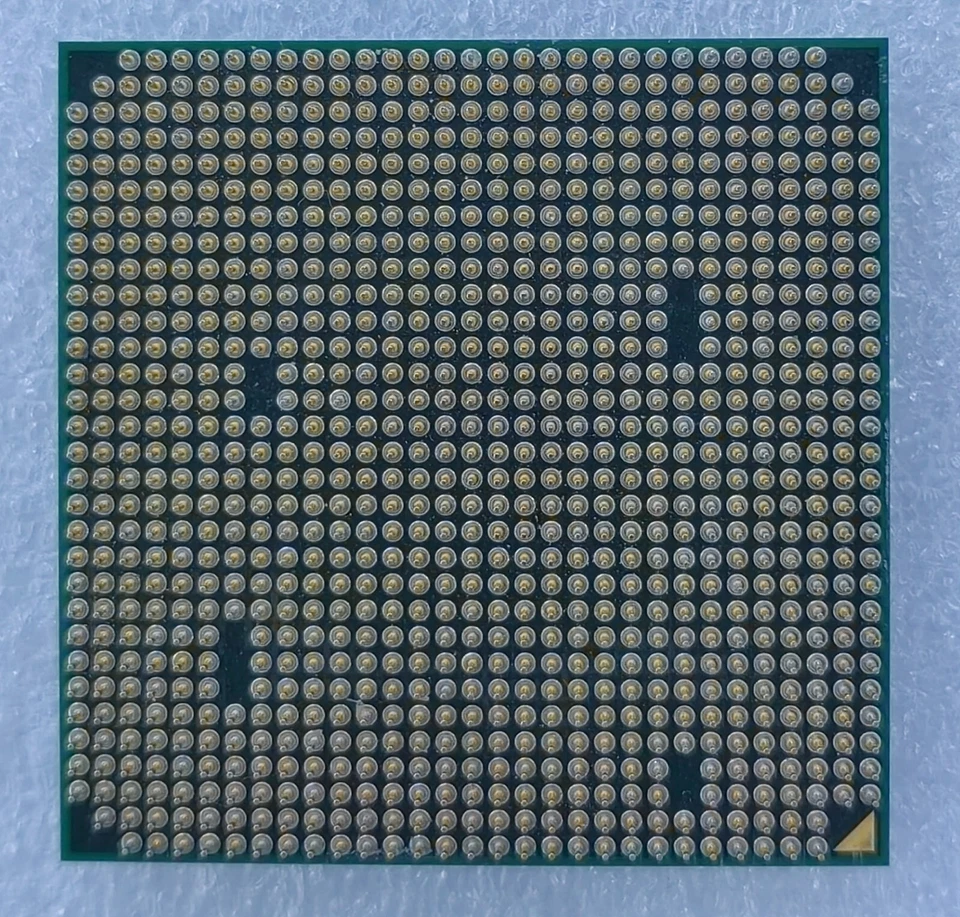 AMD Phenom II X4 910E HD910ECK4DGM AM2+ AM3 Quad Core 65W TDP Desktop CPU - Image 2 of 2