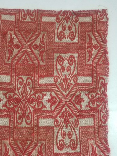 Distressed Vintage American Reversible Jacquard Loomed Woolen Coverlet 200x84cm - Picture 4 of 12