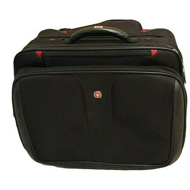 Wenger Swiss Gear WORK OFFICE Rolling Travel Carry On Laptop Briefcase