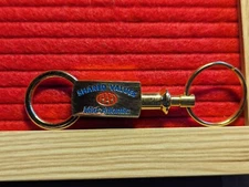 AAA Automotive Insurance Club Coin Holder Promo Break-Away Keychain Gold Tone