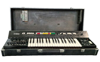 Yamaha SY-2 #1687 Analoger Monophoner Synthy im Case (ohne Füsse), Rarität!