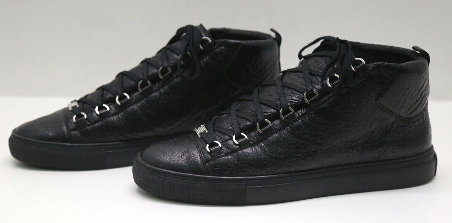 BALENCIAGA, NEW ARRIVALS, DERODELOPER.COM The Balenciaga arena high top  sneakers for the fall / wint…