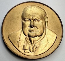 1965 WINSTON CHURCHILL TOYE KENNING & SPENCER LTD LARGE COMMEMORATIVE MEDAL