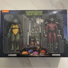 NECA Teenage Mutant Ninja Turtles 1990 Movie Shredder vs Leo Roof Top Battle