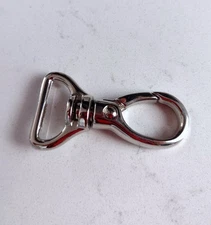 New 3/4 inch Metal Lobster Claw Swivel Clasps for Leashes, Purses Bag of 24