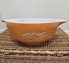 PYREX Autumn Harvest Wheat Cinderella 443 Mixing Bowl 2.5 QT - 1970s