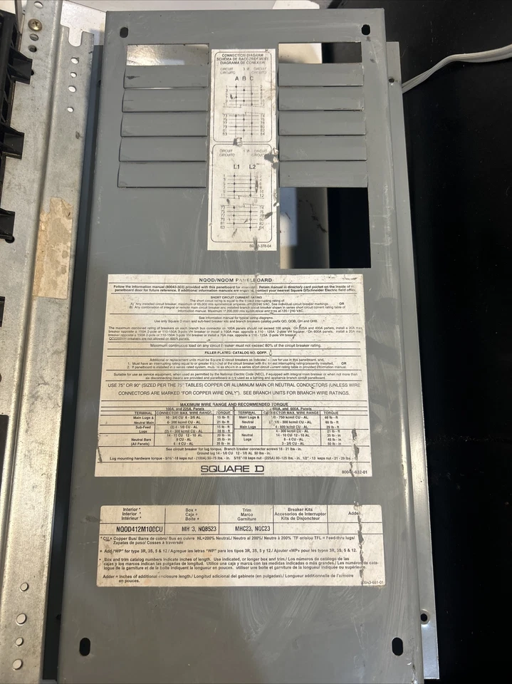SQUARE D BREAKER PANEL BOARD Interior * NQOD424L100CU Used Missing Parts - Image 4 of 4