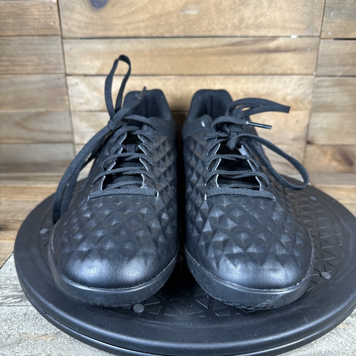 Nike Tiempo Legend 8 Club IC Mens Size 8 Triple Black Soccer  display picture 3