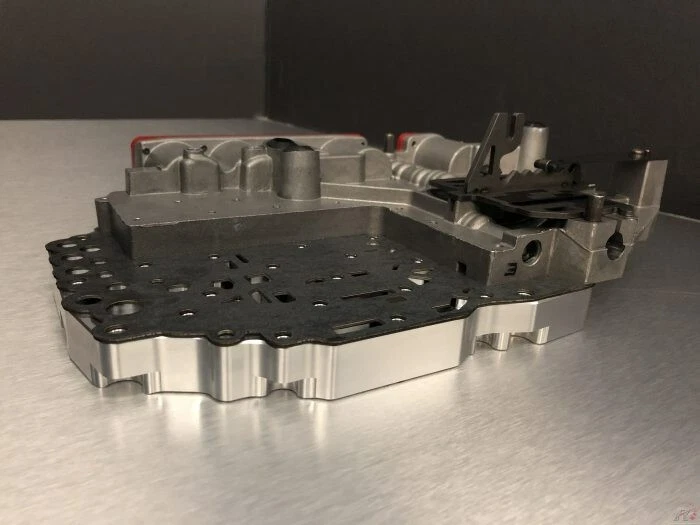 Corpo da válvula de desempenho Revmax 68RFE Billet HD para 07.5-10 Dodge Cummins 68RFE - Imagem 2 de 4