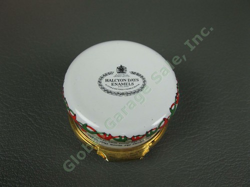 Vintage 1990 Halcyon Days Christmas Gift Enamel Trinket Box Good King Wenceslas - Picture 8 of 10