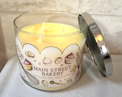 Bath & Body Works MAIN STREET BAKERY Candle Large Scented 3 Wick