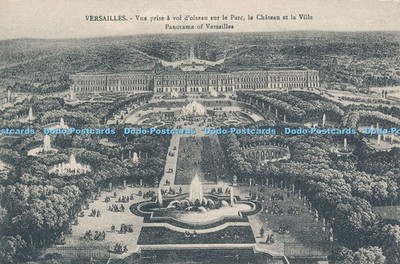 R035797 Versailles Vue prise a vol d Oiseau sur le Parc le Chateau et la Ville C