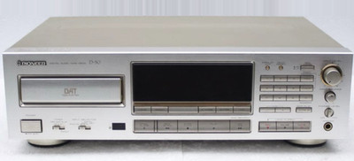 Pioneer D-50 DIGITAL AUDIO TAPE DECK 1-bit ADC Bitstream DAC AC100V 50/60Hz 20W