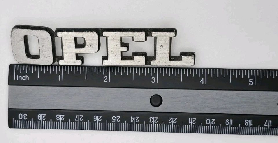 OPEL 1900 1973 emblema vintage OEM Foto 2 de 4