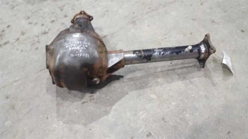 4.30 1991-04 ISUZU RODEO Front Differential Axle Carrier Ring And Pinion 8298953 - Image 3 of 4