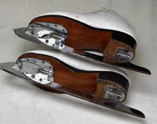 Wilson Gold Seal Blades 10 On Custom Harlicks Skates