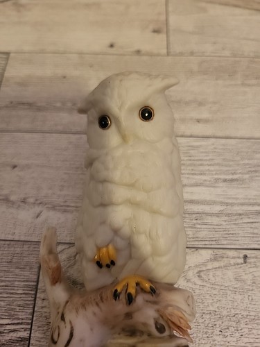Cybis Snow White Owl Porcelain Figurine 4.25" Vintage Signed. - Picture 2 of 7