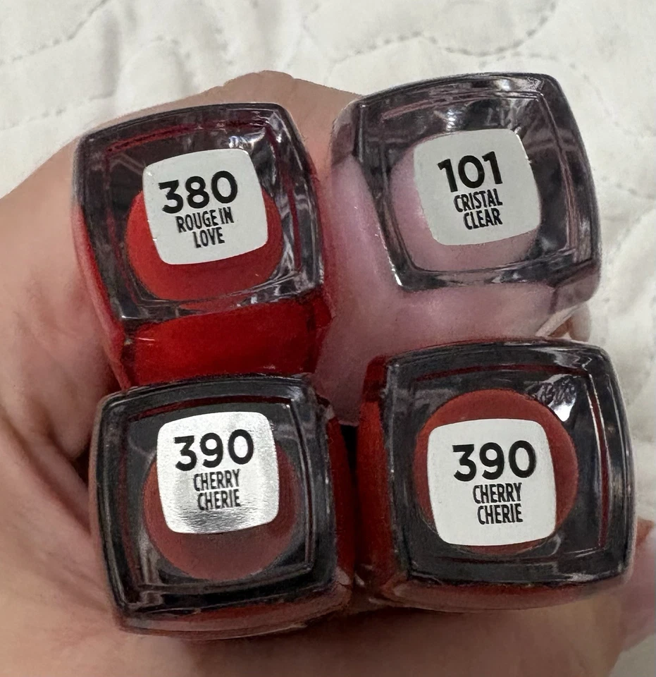 AUTHENTIC L’Oréal Paris Plump Ambition Hyaluron Lip Oil SEALED NEW 3 Shades - Image 3 of 3