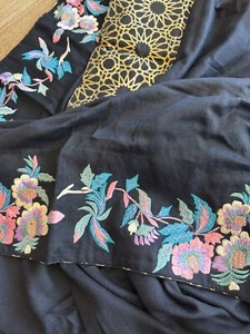 Black Cashmere Pashmina Flower Embroidered Bordered Shawl