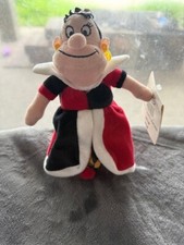 Queen Of Hearts The Disney Store Bean Bag Plush Toy Alice In Wonderland