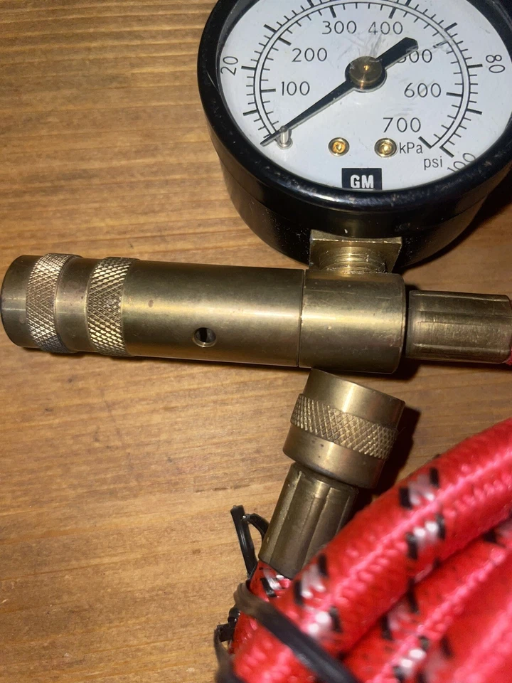 Manguera de aire genuina de fábrica GM con manómetro de presión de neumáticos 100 psi Foto 3 de 4