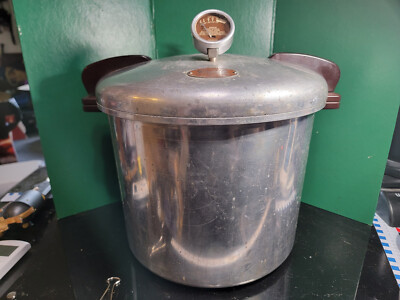 Vintage Presto 21 Aluminum Pressure Cooker Canner 21 Qt