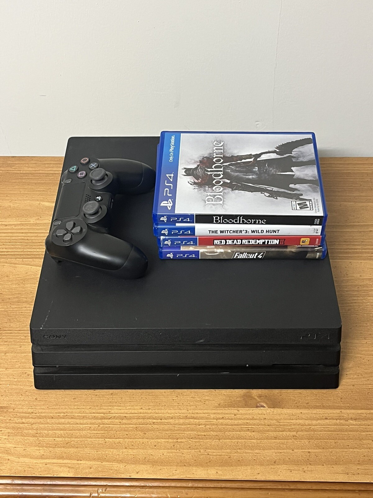 PlayStation 4 Console Lot With 4 Games