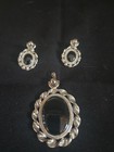 Silver And Black Oval Reversible Pendant And Clip Earrings — photo 1