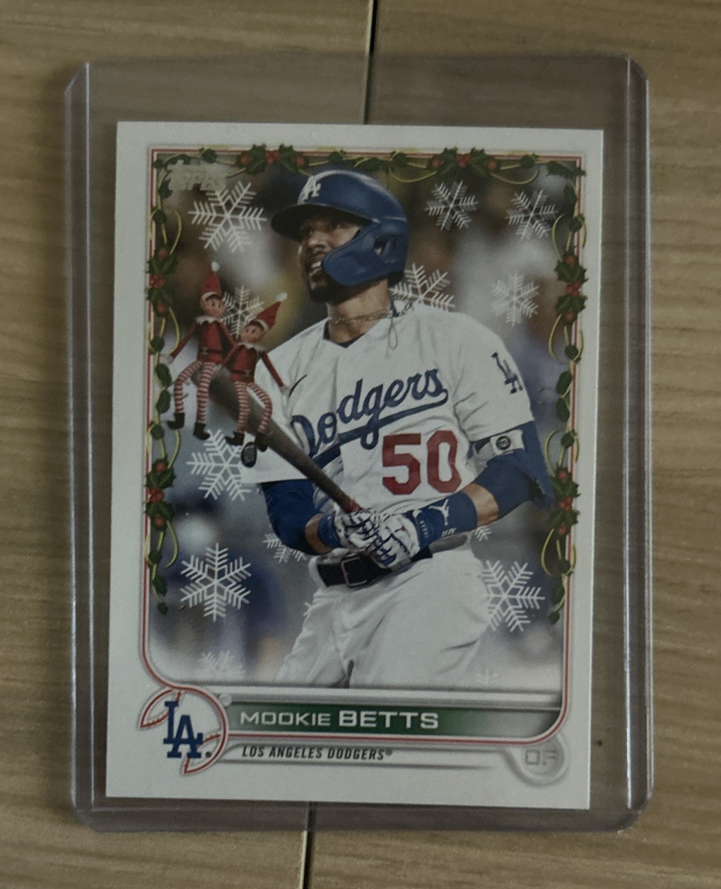 2022 Topps Holiday Mookie Betts Ultra RARE SSP Elves #HW176 Dodgers