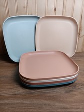 Set of 6 Tupperware Multicolor 8" Square Picnic Luncheon Snack Plates 1534 Lot