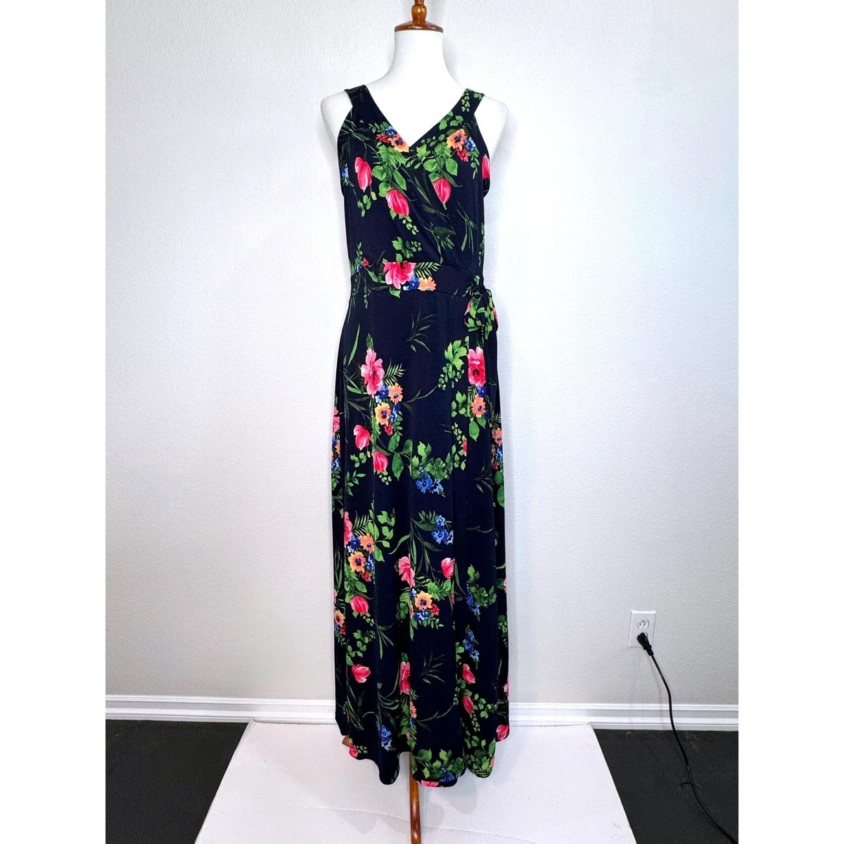 le lis ranada faux wrap knit maxi dress Women's Just Listed 2026 Floral