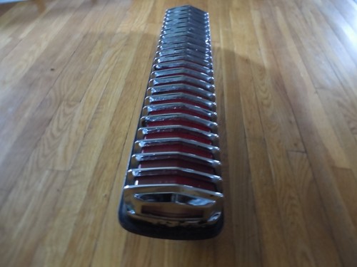 1967-1968 Cougar Tail Light Assembly chrome Bezel, could paint bezel for GTE - Picture 5 of 8
