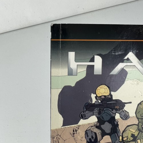 Halo Collateral Damage A Master Chief Story TPB/Graphic Novel Dark Horse 2018 - Picture 2 of 5
