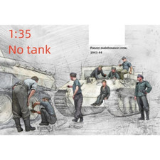 1/35 resin figures model kit WW II German tank soldiers unassembled unpainted