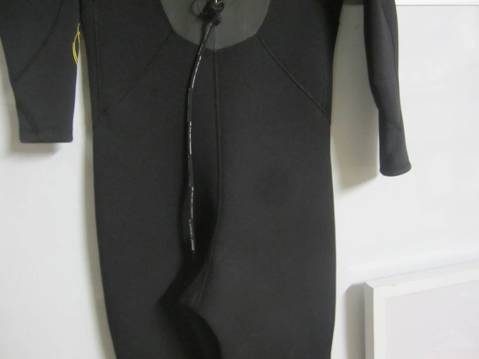 Body Glove Eos wetsuit womens Size 7/8 Black  Fullsuit Back Zip great shape! - Image 3 of 4