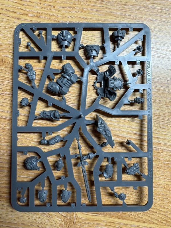Games Workshop, Horus Heresy, Dominion Zephon - MISSING LEFT LEG!