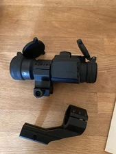 Vortex Strikefire II With Red/Green Dot Sight With Mounts  & Lens Covers and BOX