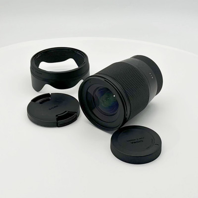 Sigma 16mm F/1.4 Sony E Mount Lens - Perfect Vlogging Lens - Excellent Condition