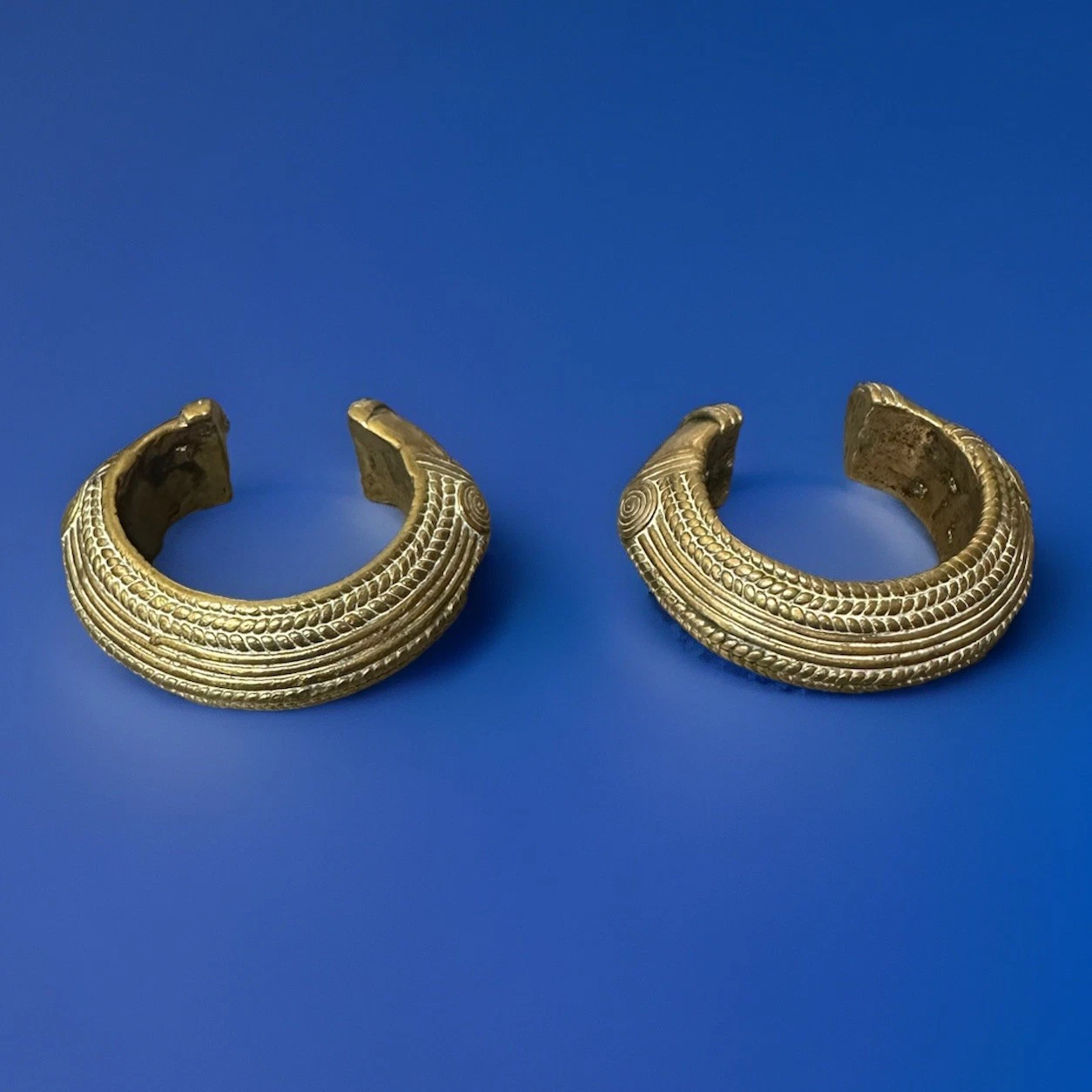 Paires De Bracelets Dit D’esclaves