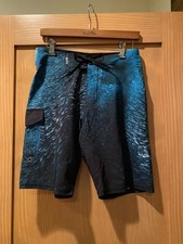 Salt Life Men  s SLX-QD Water Graphic Trunks Boardshorts NWT 28