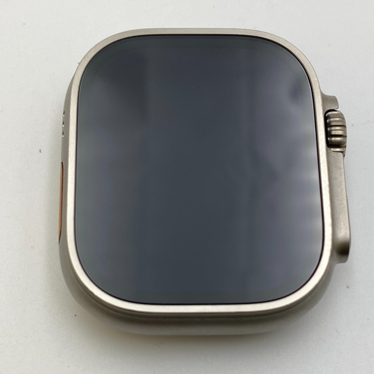 Apple Watch Ultra 2 Titanium Natural - Unlocked - 64GB A2986
