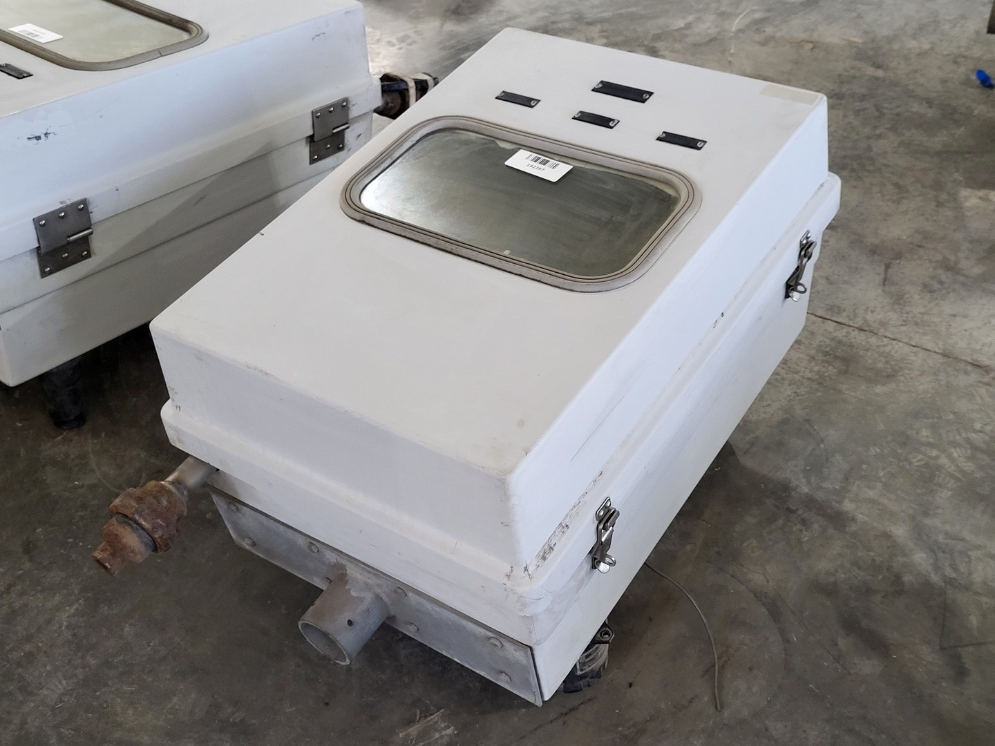 BROOKS INSTRUMENT MT3809 Flow Meter Assembly w/ Enclosure – Parts & Components thumbnail 2