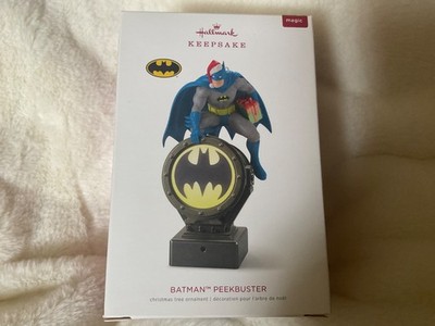 Hallmark Ornament 2018 Batman Peekbuster Magic Light & Sound NEW