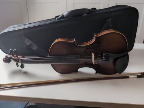 AB05 1/4 Violin And Carry Case - Picture 11 of 13