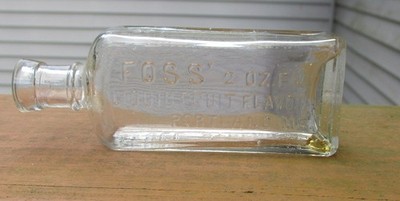 Vintage Foss' 2oz Liquid Fruit Flavors Portland ME Full Strength Embossed Bottle