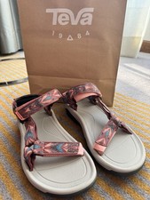 Teva Damen Sandalen 38 Neu