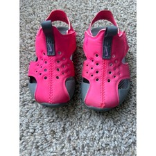 Nike baby/ Toddler Girl Pink fucsia Sunray protect Sandal Shoes size 6C