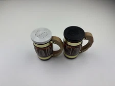 Vintage Amber Brown Glass Beer Mug Salt and Pepper Shakers 1B